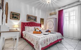 Austella Suite